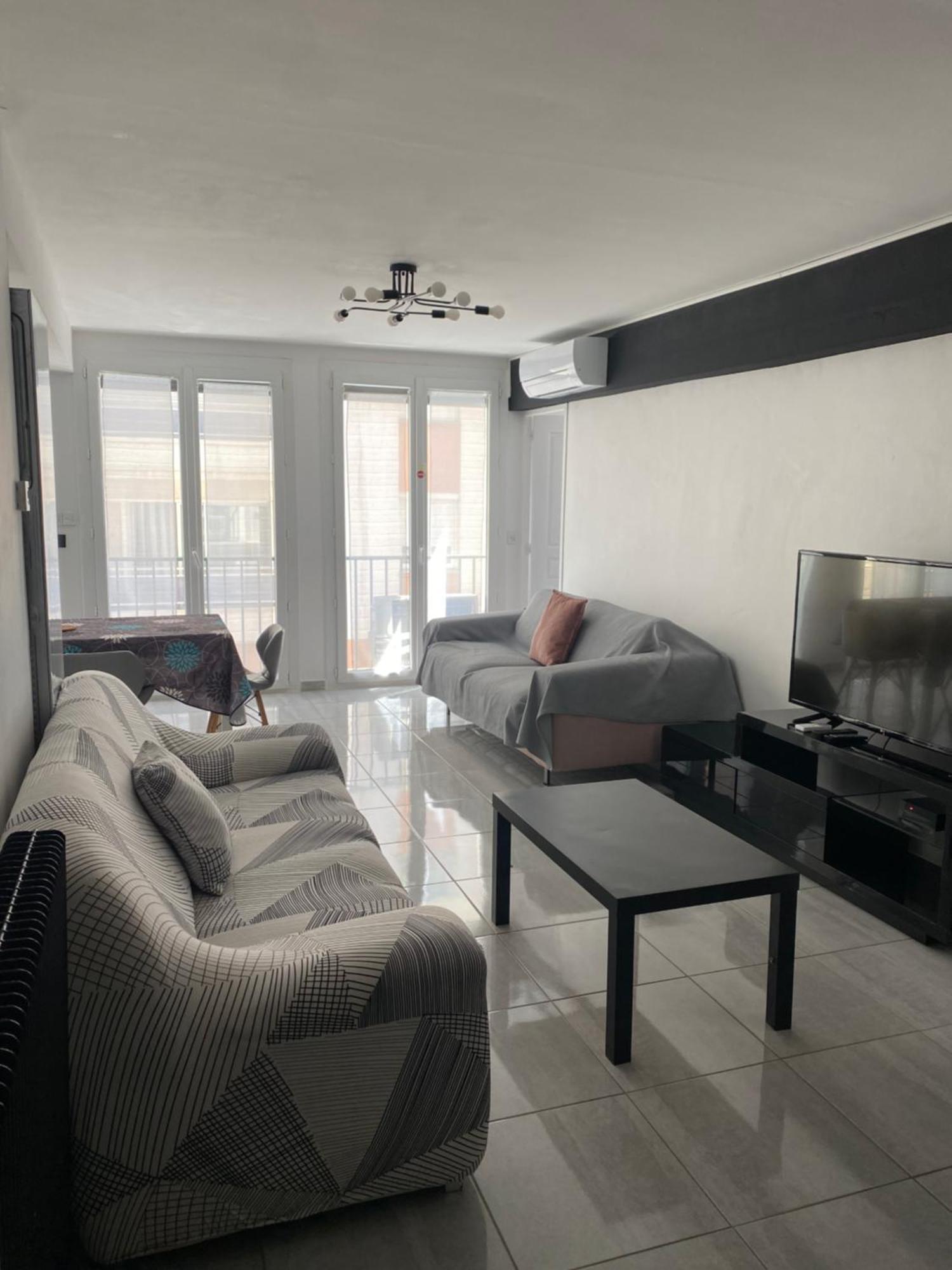 Apartment Super Parking + Clim 5 Min Du Centre & Gare *
